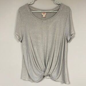 Mossimo Supply C0. Women's top/ shirt, black & white pinstripe, stretchy, XL